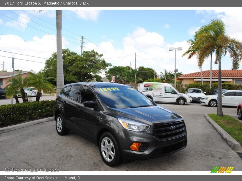 Magnetic / Charcoal Black 2017 Ford Escape S