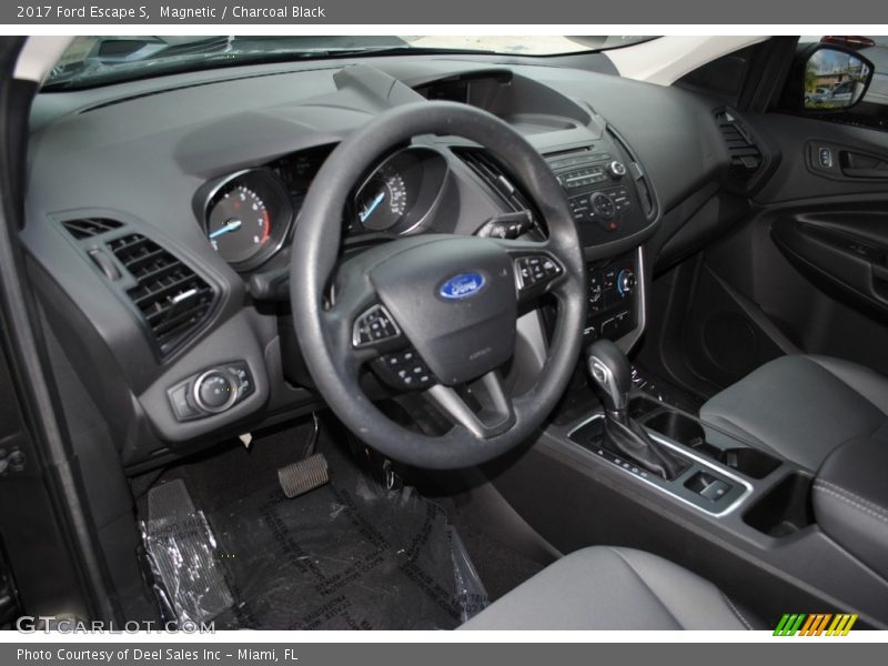 Magnetic / Charcoal Black 2017 Ford Escape S
