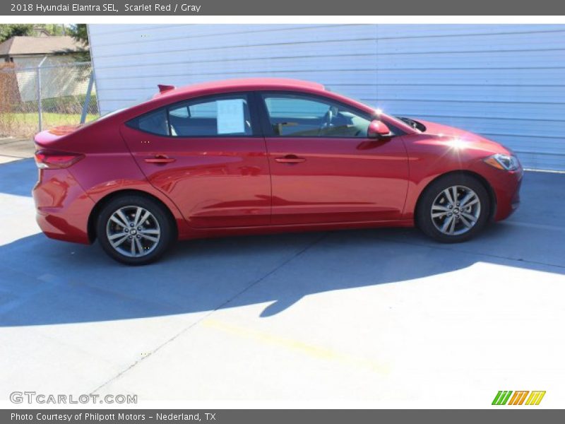Scarlet Red / Gray 2018 Hyundai Elantra SEL