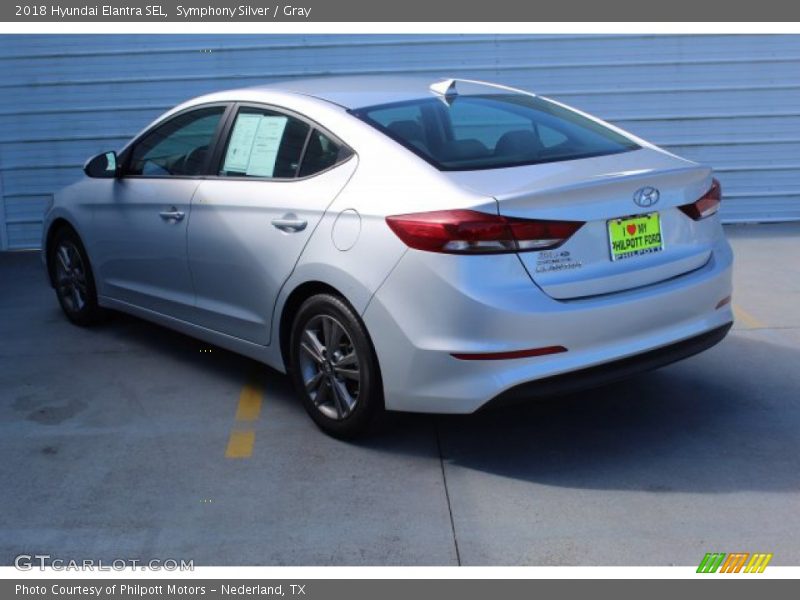 Symphony Silver / Gray 2018 Hyundai Elantra SEL