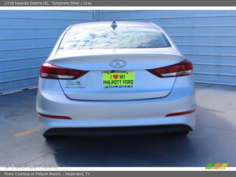 Symphony Silver / Gray 2018 Hyundai Elantra SEL