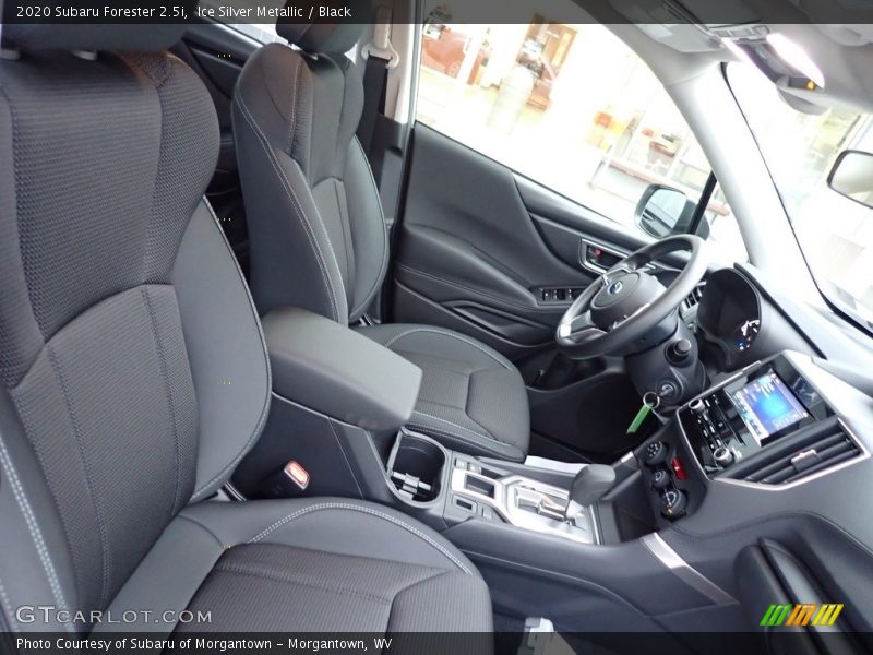 Ice Silver Metallic / Black 2020 Subaru Forester 2.5i