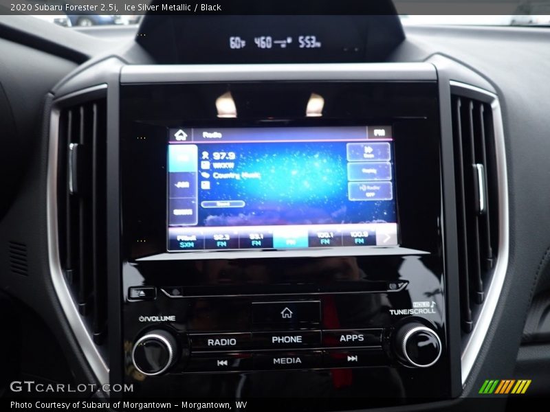 Ice Silver Metallic / Black 2020 Subaru Forester 2.5i