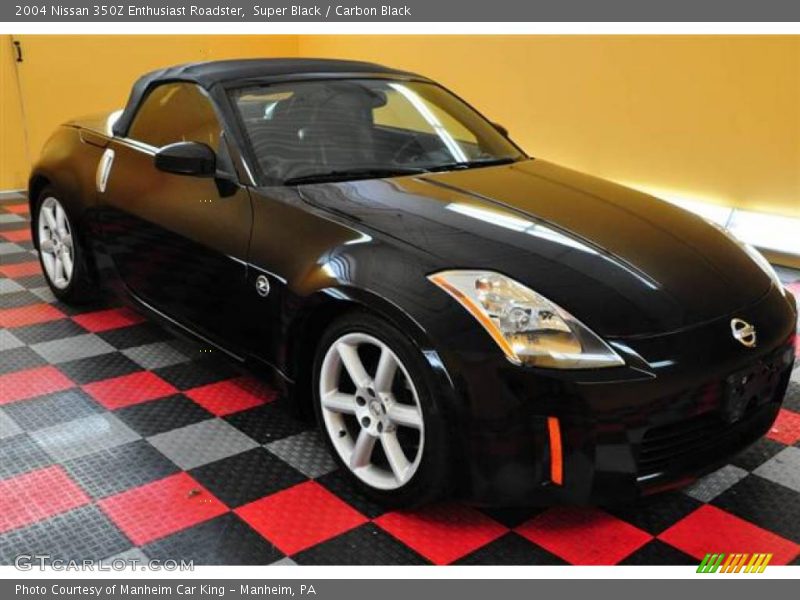 Super Black / Carbon Black 2004 Nissan 350Z Enthusiast Roadster