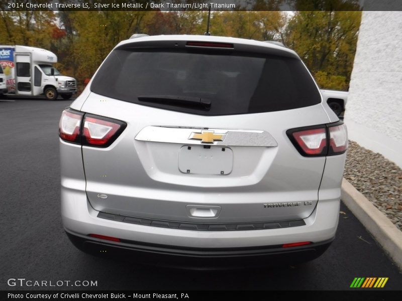 Silver Ice Metallic / Dark Titanium/Light Titanium 2014 Chevrolet Traverse LS