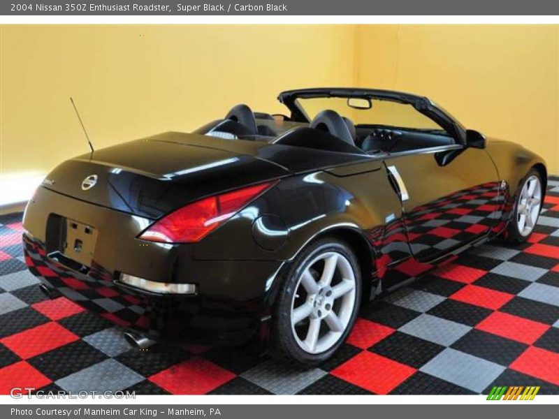 Super Black / Carbon Black 2004 Nissan 350Z Enthusiast Roadster