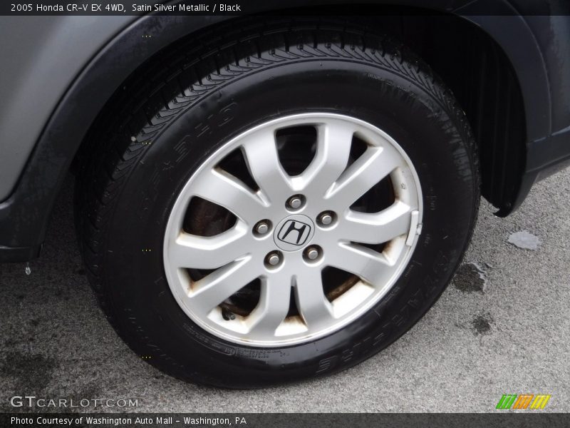 Satin Silver Metallic / Black 2005 Honda CR-V EX 4WD