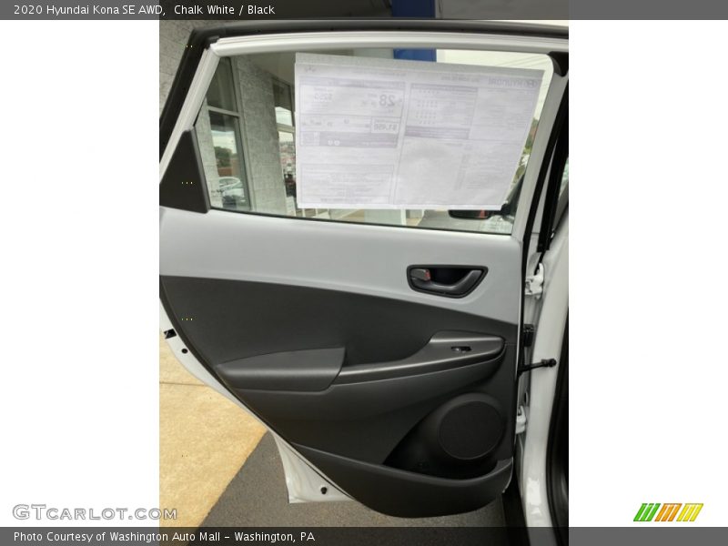 Chalk White / Black 2020 Hyundai Kona SE AWD