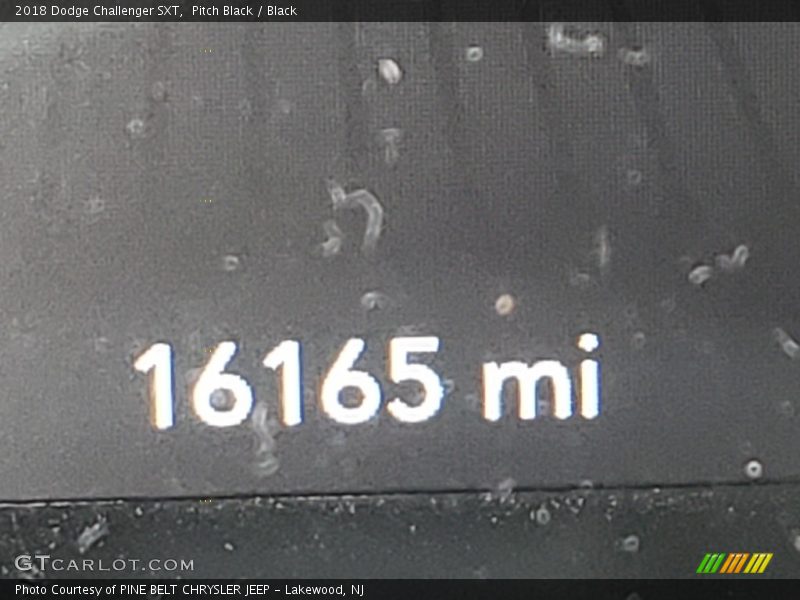 Pitch Black / Black 2018 Dodge Challenger SXT