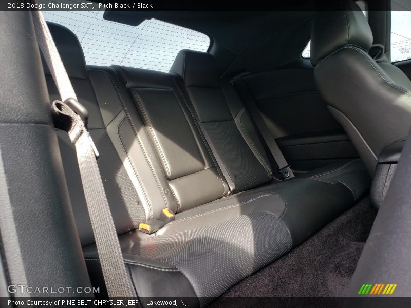 Pitch Black / Black 2018 Dodge Challenger SXT