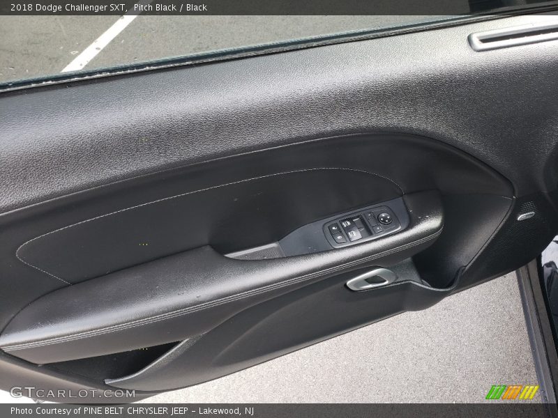 Pitch Black / Black 2018 Dodge Challenger SXT