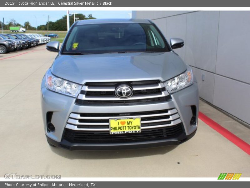 Celestial Silver Metallic / Black 2019 Toyota Highlander LE