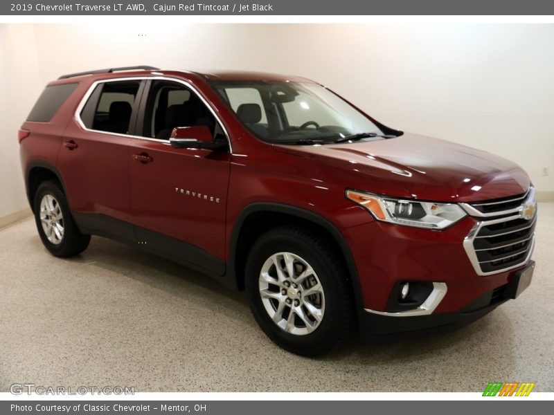 Cajun Red Tintcoat / Jet Black 2019 Chevrolet Traverse LT AWD