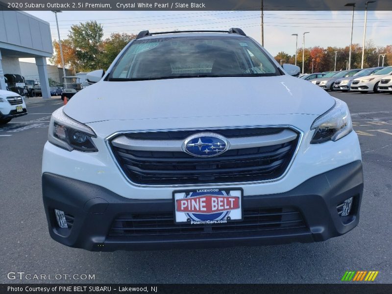 Crystal White Pearl / Slate Black 2020 Subaru Outback 2.5i Premium