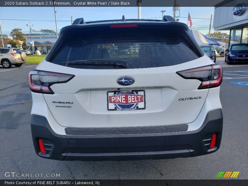 Crystal White Pearl / Slate Black 2020 Subaru Outback 2.5i Premium