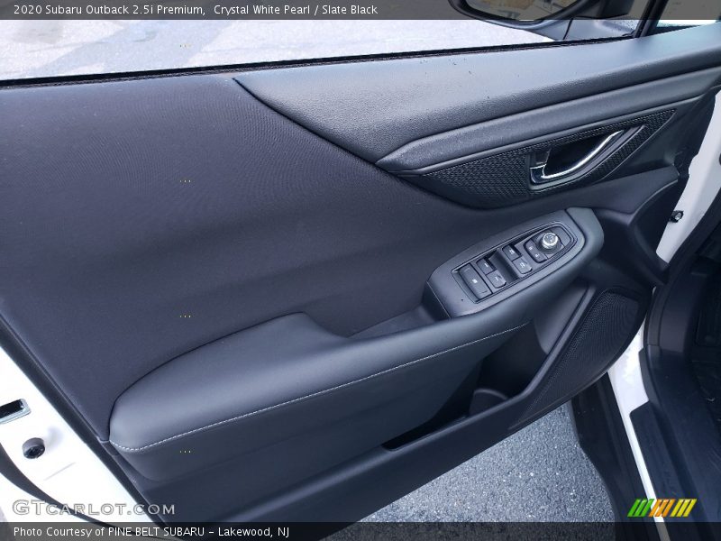 Crystal White Pearl / Slate Black 2020 Subaru Outback 2.5i Premium