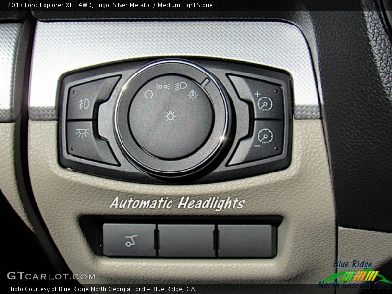 Ingot Silver Metallic / Medium Light Stone 2013 Ford Explorer XLT 4WD