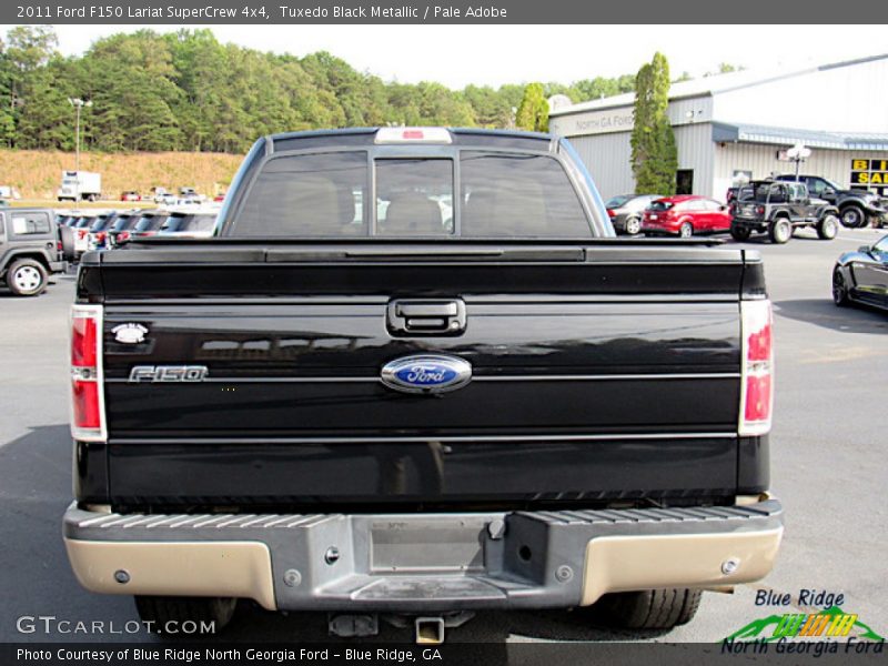 Tuxedo Black Metallic / Pale Adobe 2011 Ford F150 Lariat SuperCrew 4x4