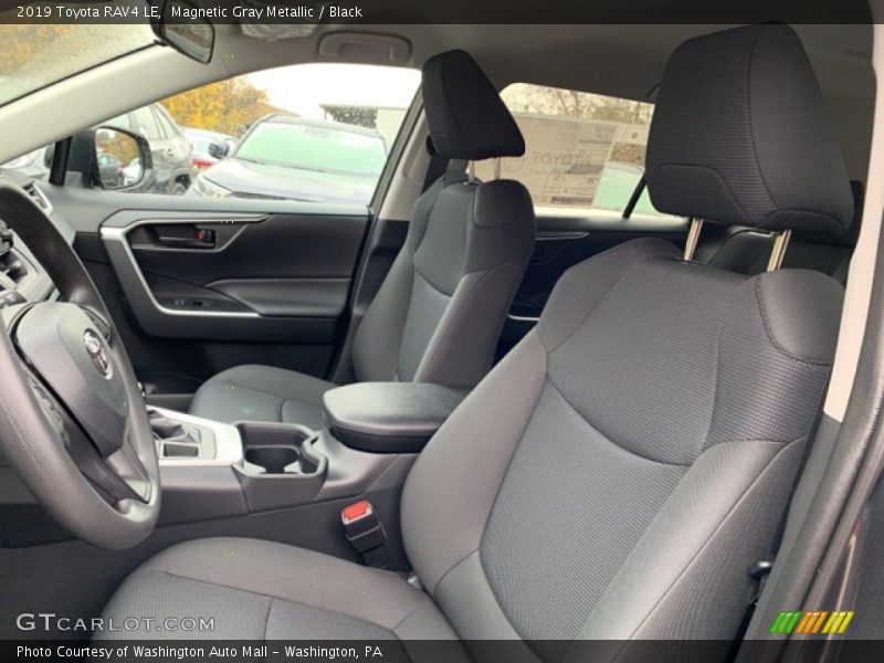 Magnetic Gray Metallic / Black 2019 Toyota RAV4 LE