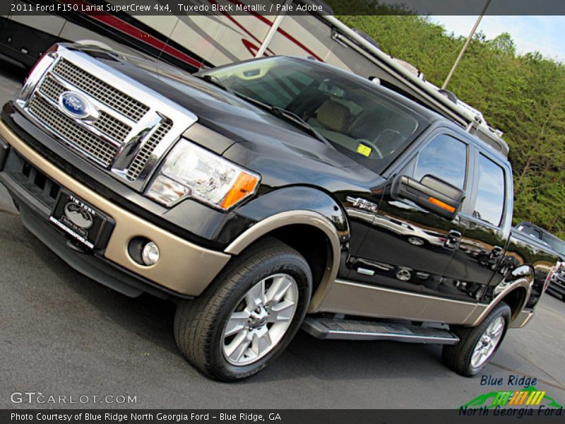 Tuxedo Black Metallic / Pale Adobe 2011 Ford F150 Lariat SuperCrew 4x4