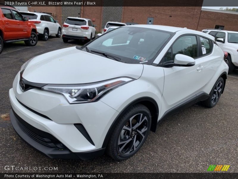 Blizzard White Pearl / Black 2019 Toyota C-HR XLE