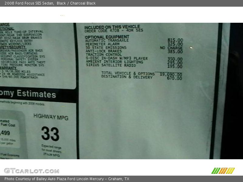 Black / Charcoal Black 2008 Ford Focus SES Sedan