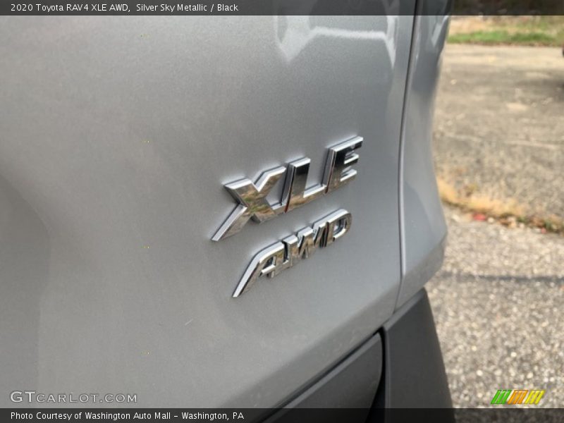  2020 RAV4 XLE AWD Logo