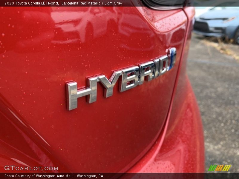 Barcelona Red Metallic / Light Gray 2020 Toyota Corolla LE Hybrid