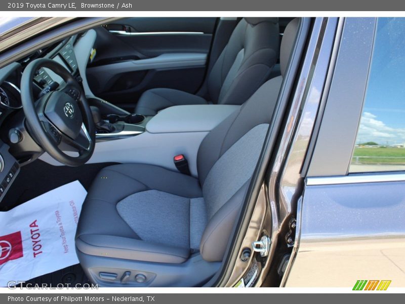 Brownstone / Ash 2019 Toyota Camry LE