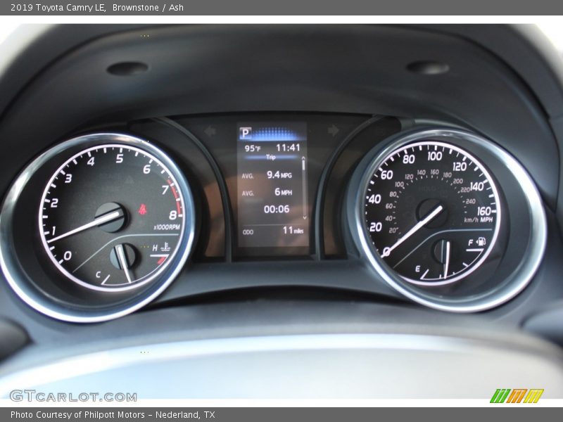 Brownstone / Ash 2019 Toyota Camry LE