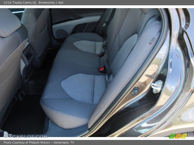 Brownstone / Ash 2019 Toyota Camry LE