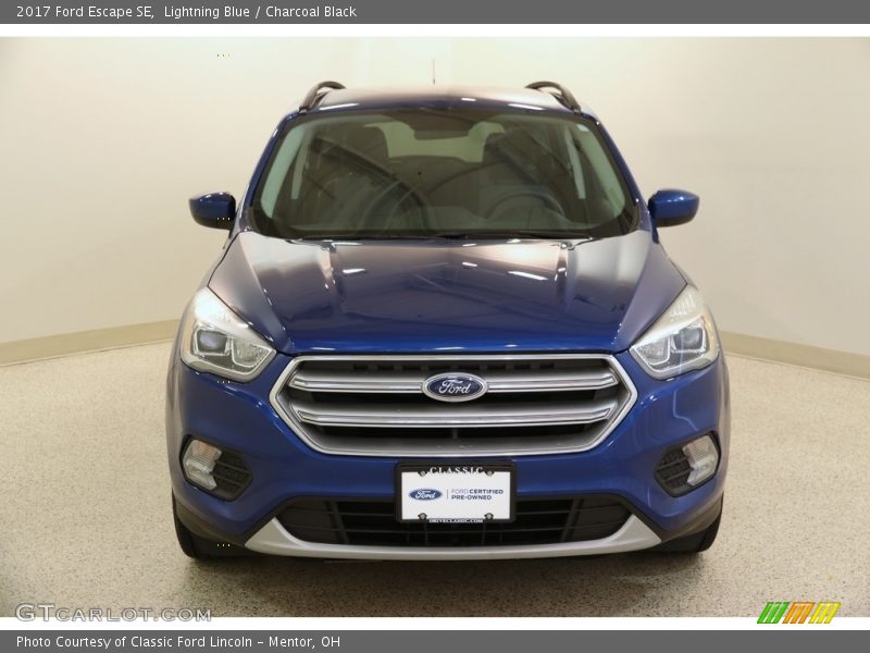 Lightning Blue / Charcoal Black 2017 Ford Escape SE