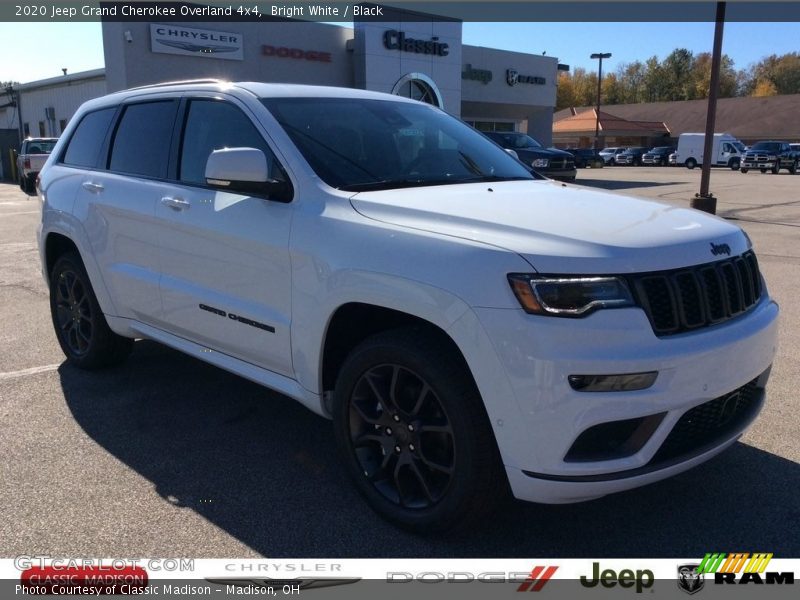 Bright White / Black 2020 Jeep Grand Cherokee Overland 4x4