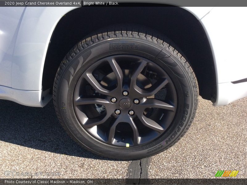 Bright White / Black 2020 Jeep Grand Cherokee Overland 4x4