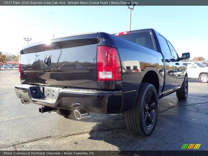 Brilliant Black Crystal Pearl / Black/Diesel Gray 2017 Ram 1500 Express Crew Cab 4x4