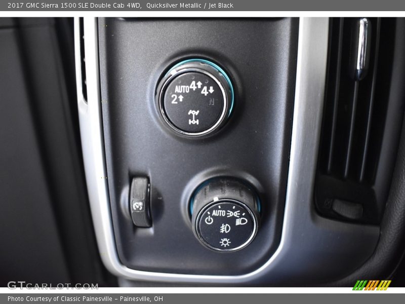 Quicksilver Metallic / Jet Black 2017 GMC Sierra 1500 SLE Double Cab 4WD