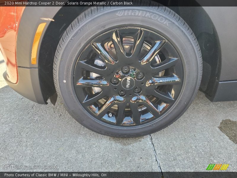 Solaris Orange Metallic / Carbon Black 2020 Mini Hardtop Cooper 2 Door