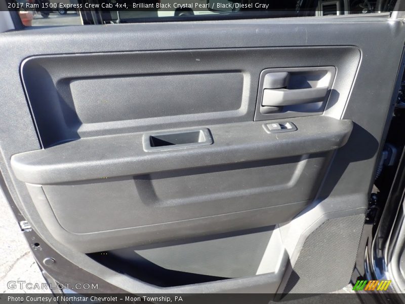 Brilliant Black Crystal Pearl / Black/Diesel Gray 2017 Ram 1500 Express Crew Cab 4x4