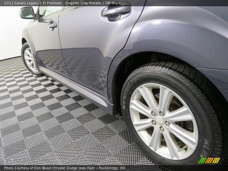Graphite Gray Metallic / Off-Black 2011 Subaru Legacy 2.5i Premium