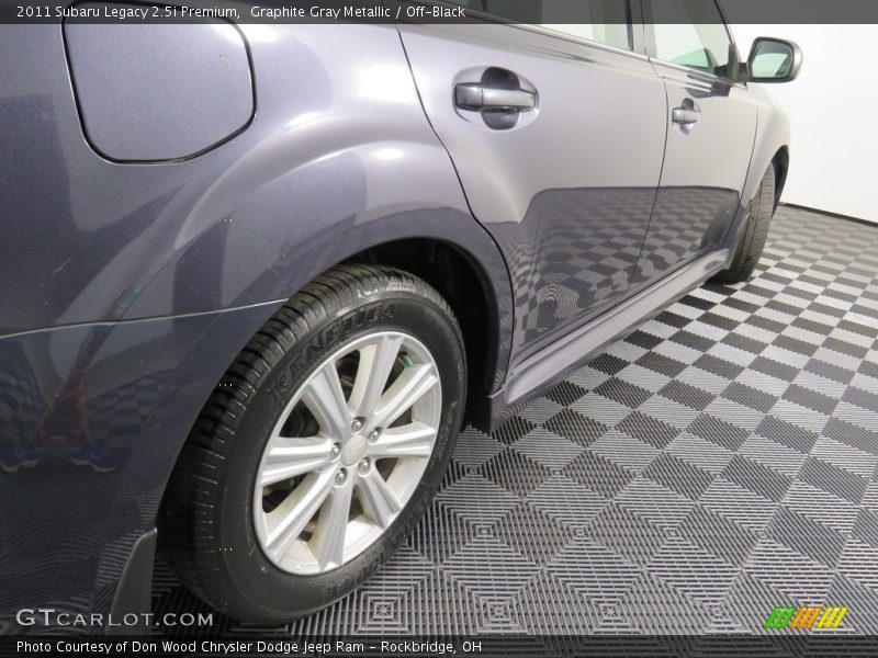 Graphite Gray Metallic / Off-Black 2011 Subaru Legacy 2.5i Premium