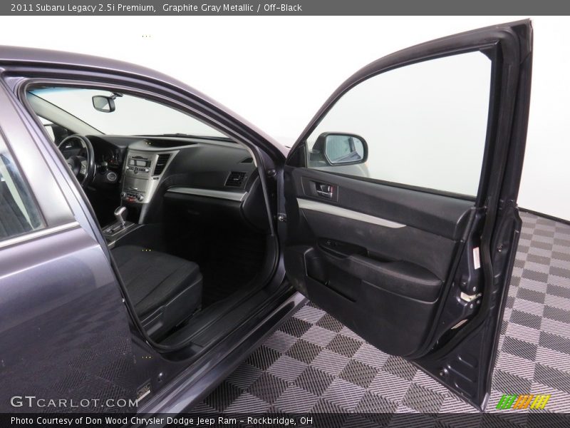 Graphite Gray Metallic / Off-Black 2011 Subaru Legacy 2.5i Premium