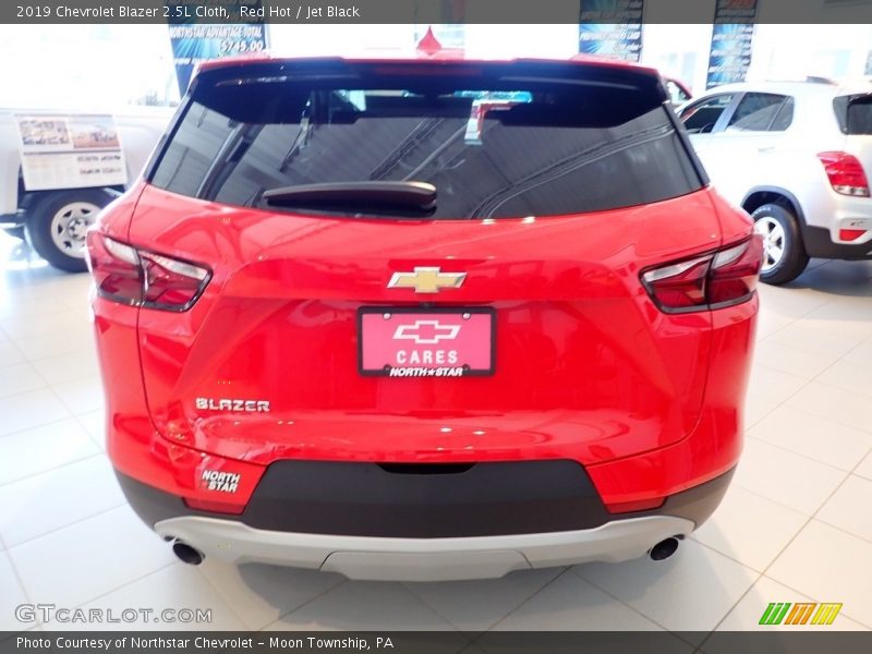 Red Hot / Jet Black 2019 Chevrolet Blazer 2.5L Cloth