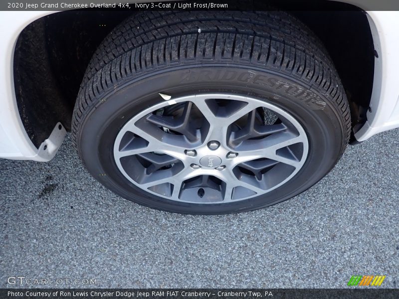 Ivory 3-Coat / Light Frost/Brown 2020 Jeep Grand Cherokee Overland 4x4
