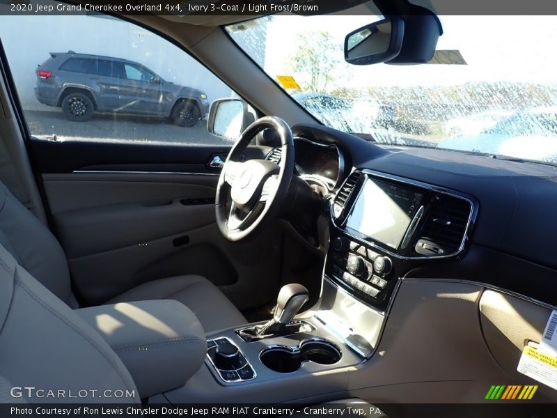 Ivory 3-Coat / Light Frost/Brown 2020 Jeep Grand Cherokee Overland 4x4