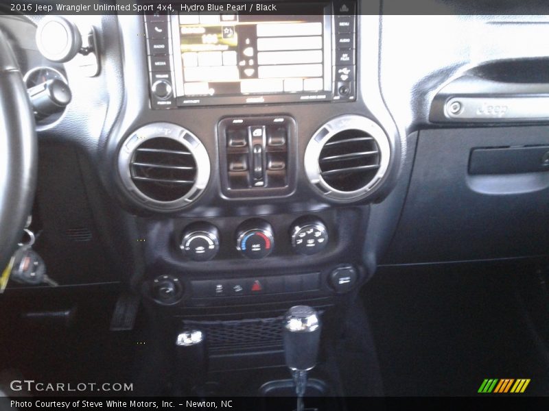 Hydro Blue Pearl / Black 2016 Jeep Wrangler Unlimited Sport 4x4