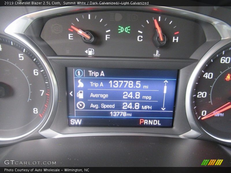 Summit White / Dark Galvanized/­Light Galvanized 2019 Chevrolet Blazer 2.5L Cloth