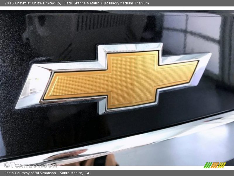 Black Granite Metallic / Jet Black/Medium Titanium 2016 Chevrolet Cruze Limited LS