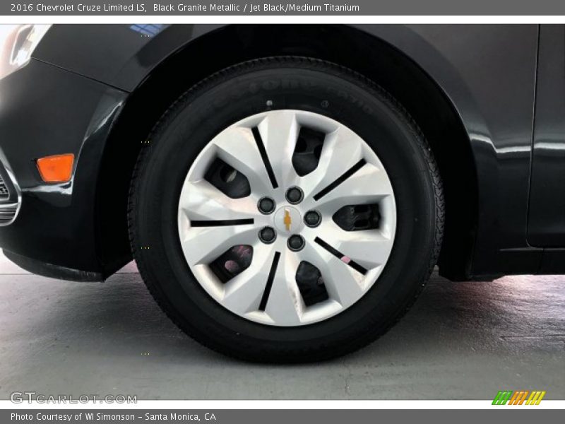 Black Granite Metallic / Jet Black/Medium Titanium 2016 Chevrolet Cruze Limited LS