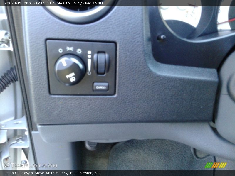 Alloy Silver / Slate 2007 Mitsubishi Raider LS Double Cab