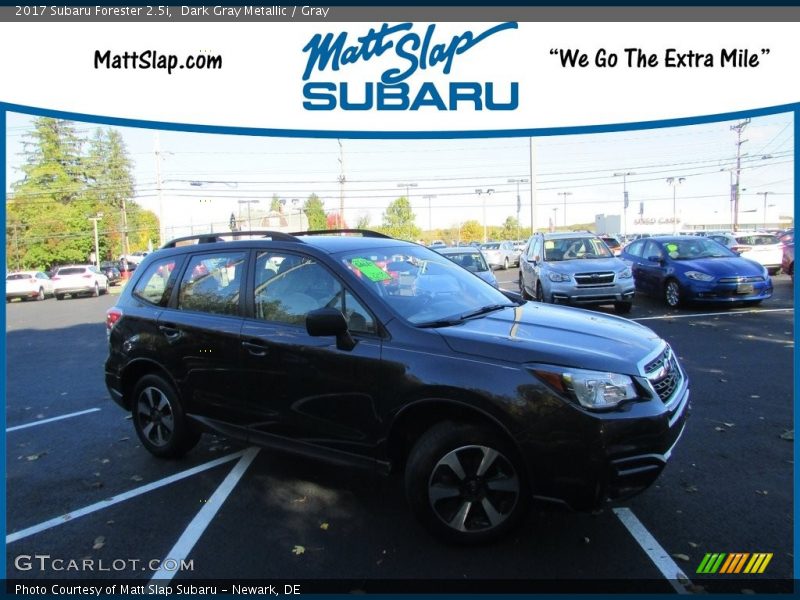 Dark Gray Metallic / Gray 2017 Subaru Forester 2.5i